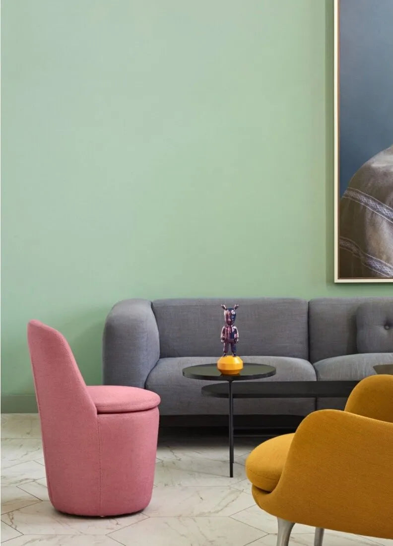 The Guest Little-purple on yellow Small