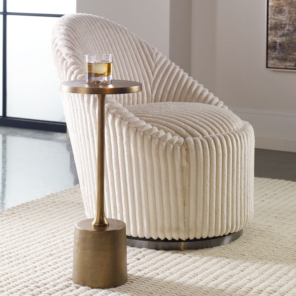 Sanaga Drink Table