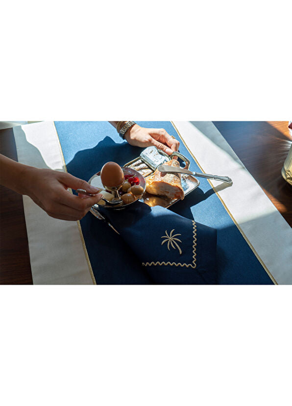 Midnight Shine Runner